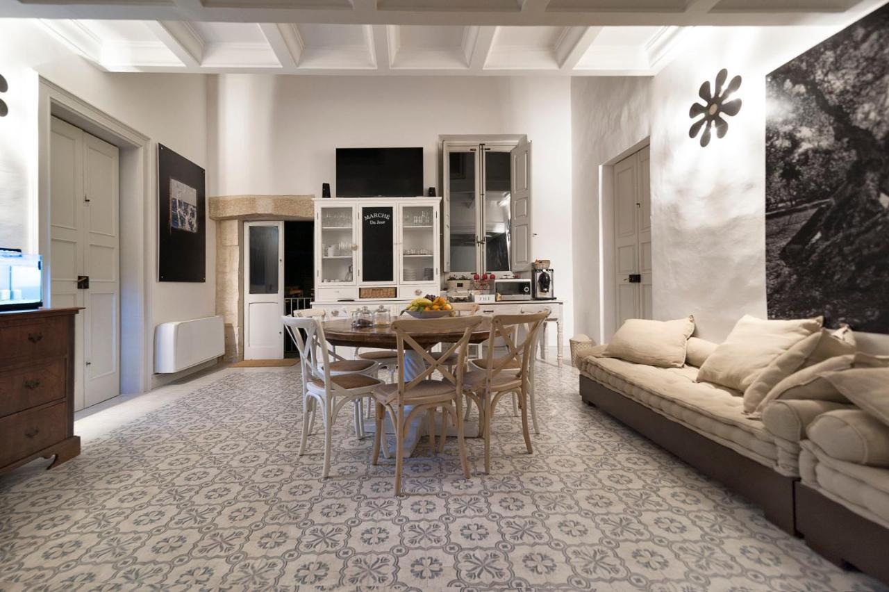 Palazzo Mandurino Luxury Relais Bed and Breakfast Zollino Exteriör bild