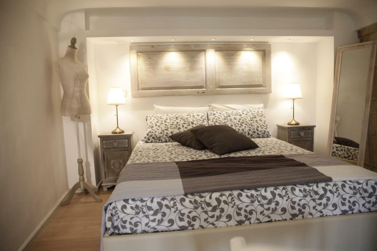 Palazzo Mandurino Luxury Relais Bed and Breakfast Zollino Exteriör bild